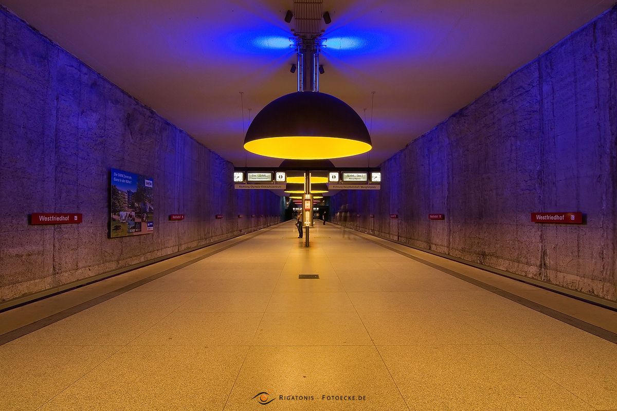 U-Bahn Station Westfreidhof München