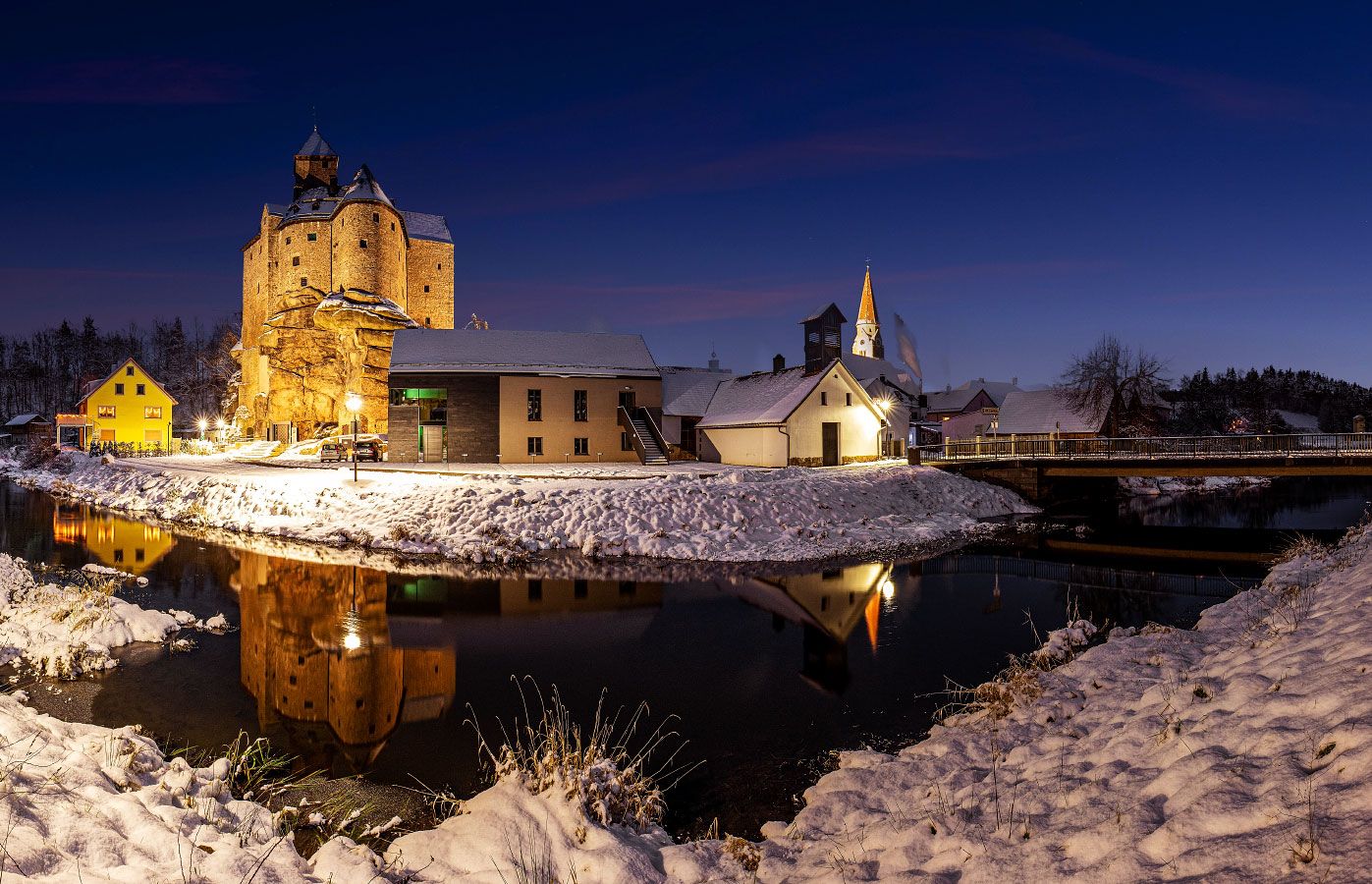 Burg Falkenberg in einer Wintersnacht (363_MG_8368-Bearbeitet-PTGui5a_)