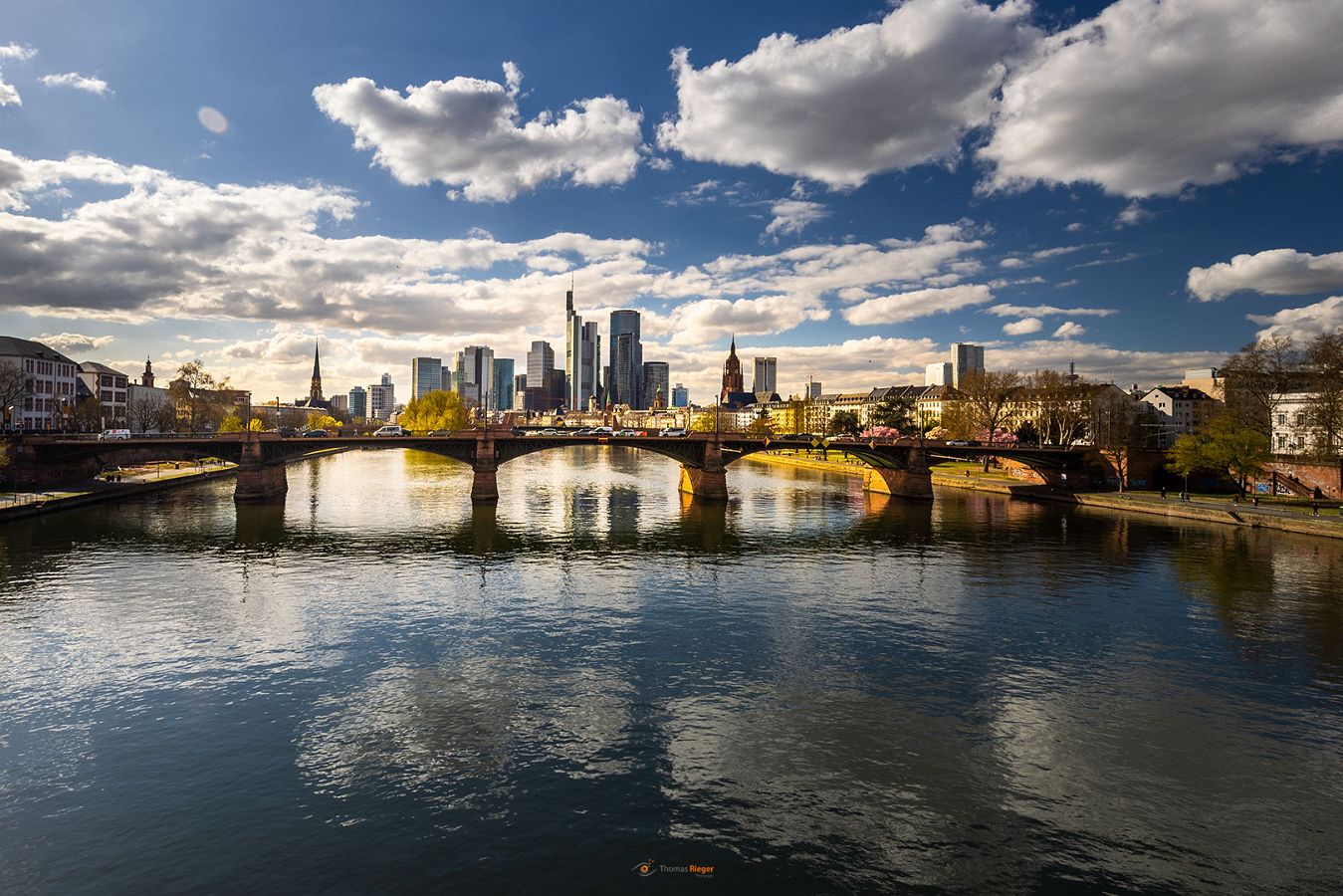Frankfurt am Main, Blick von der Flößer Brücke Frankfurt am Main, Blick von der Flößer Brücke
