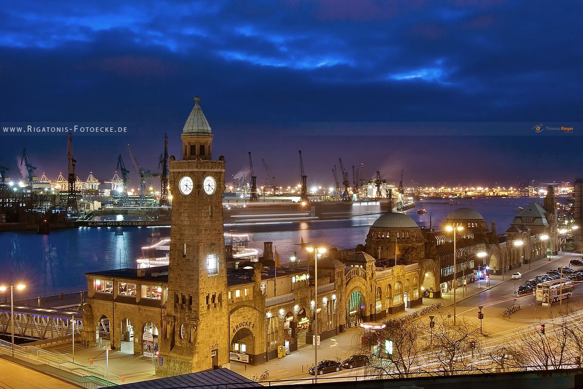 Landungsbrücken Hamburg (13_MG_3076)