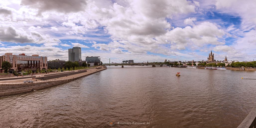 Blick von der Hohenzollernbrücke (328_IMG_2903-Pano-2)