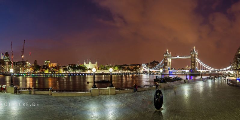 Panorama an der Themse, Tower und Towerbridge (258_MG_3931_2)