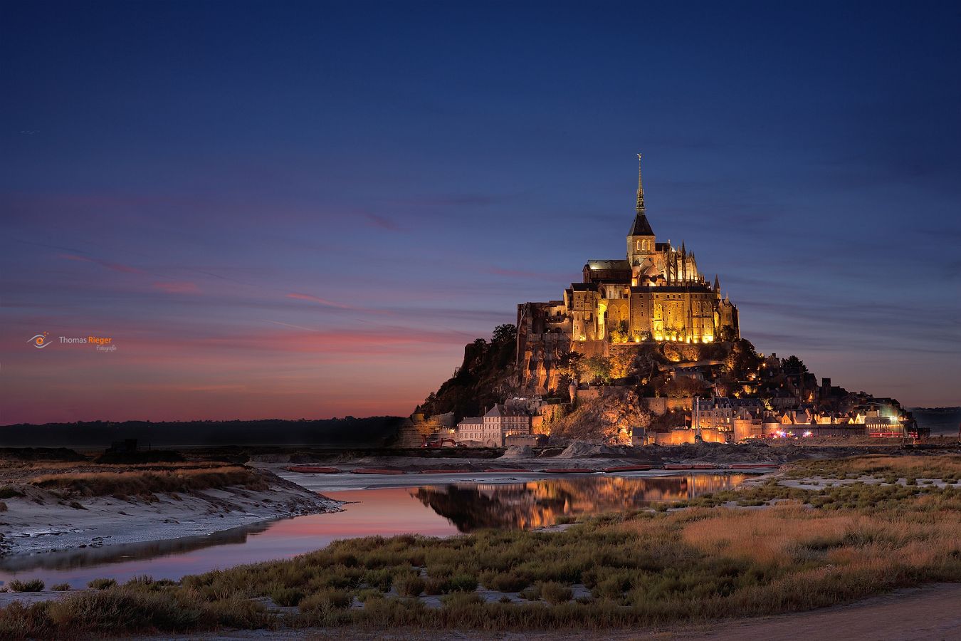 Klosterberg le Mont St. Michele (240_MG_4124_8) (Spiegelung wurde in PS eingefügt!)