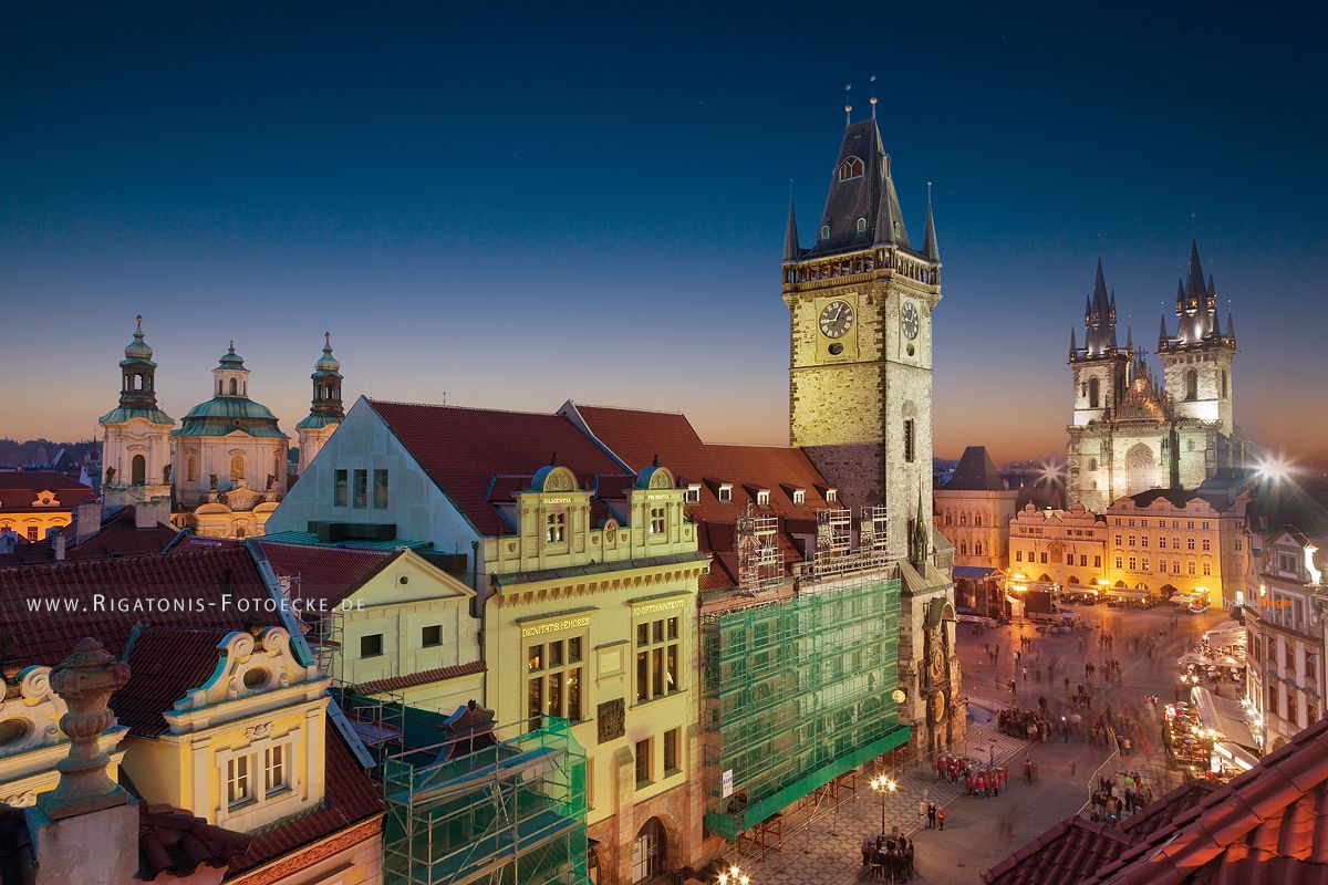 Prag Rathausplatz mit Teijnkirche (187_MG_0400_3)