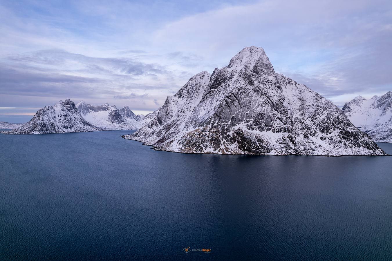 Blick in den Reinefjorden (108_DJI_0423)