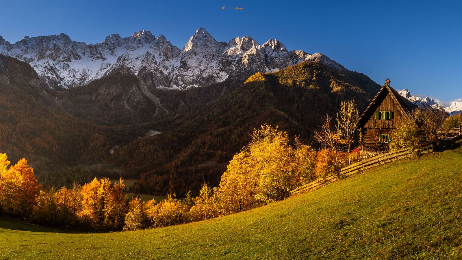Slowenien, Jezero Jasna, Jasna-See, Kranjska Gora im Herbst