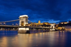 Kettenbrücke mit Palast Budapest