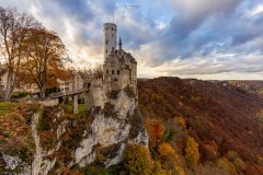 Burg Lichtenstein im Herbst
