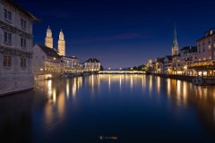 Blick auf Größmünster, Münsterbrücke und Fraumünster in Zürich